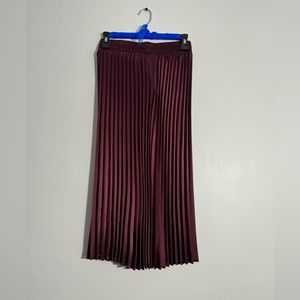 Jun & Ivy from Francesca’s small pleated skirt